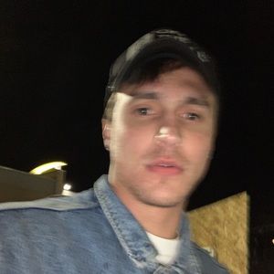 Meet your Posher, Mikel